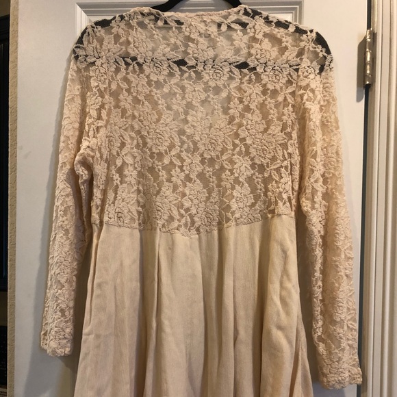 Cream long sleeve dress - Picture 4 of 4